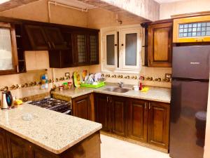 Toscanini Apartament اول صف مباشره