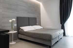 Superior Double or Twin Room with Side Sea View room in Hotel Commodore