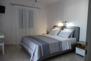 Noe Rooms Tinos Greece