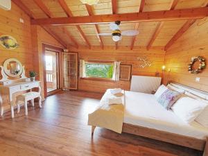 Luxury Wooden Villa with Pool, The Nest Corfu Greece