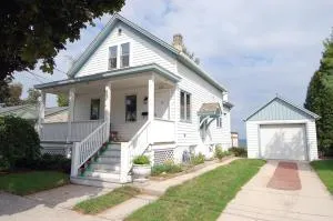 Cozy Lake Michigan Cottage on Lake Michigan-Pet Friendly! - Random Lake