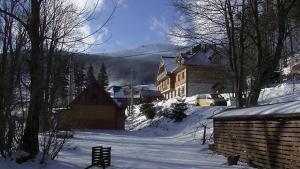 Domek Górski Czarna Góra przy wyciągach