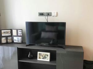 CBD AsokeNanaPloenchit +2 mins to Terminal 21