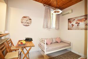 BETTY'S HOUSE Samos Greece
