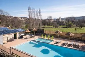 Gites Islacooldouce - Berrias Et Casteljau