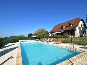 Comfortable Villa in Rocamadour With Private Swimming Pool