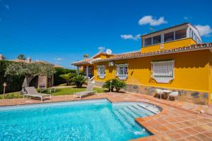 Ferienhaus Cubo's Villa El Sauce Alhaurín de la Torre Spanien