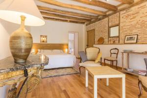 B&B / Chambres d'hotes La Thibaude - Livry : photos des chambres