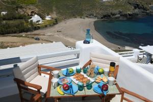 Superior Beachfront Apartment 1 with view to the Aegean Sea Myconos Greece