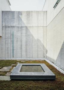 River Retreat Garaku