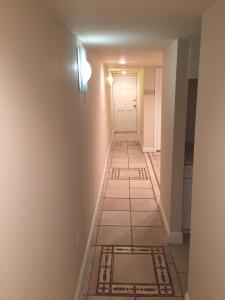 An English Gem near Station