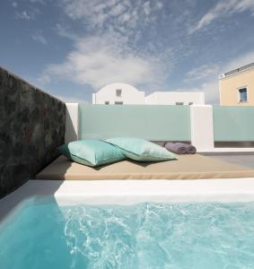 Elitoz Suites Santorini Greece