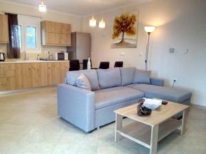 ALIVERI FLAT WITH SEA VIEW