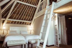 Iris Boutique Hotel