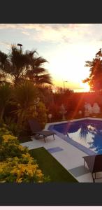 Maisons de vacances SUITE-Junior -Villa HELENE - Montpellier Sud - aeroport- PISCINE Privee-2mn des plages : photos des chambres