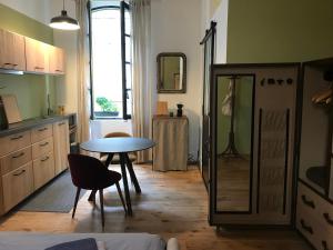 Appartements Studio de Charme a la Roquette : photos des chambres