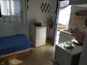 Venetiko Studios Irakleia-Island Greece