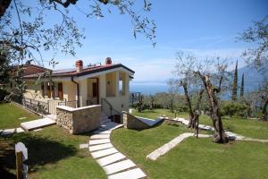 Ferienhaus Maison Balù Torri del Benaco Italien