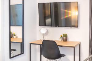 Plaka Designed Apartment