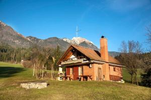 Little dream house in a perfect spot 