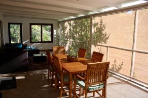 Three Pines Cottage on Stark Conde