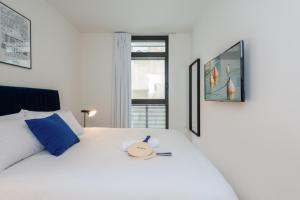 One bedroom Apartment (No Balcony) room in master Shenkin