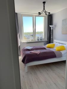 WARSZAWA CENTER POWIŚLE 3 rooms 10th floor view