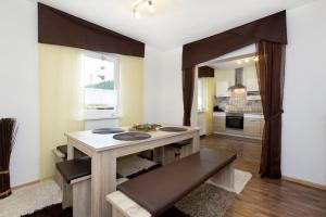 Chalet Ferienhaus Thom Arnsberg Germania