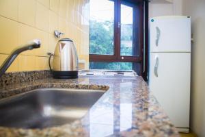 Dpto. Centrico con vista a Plaza Colón