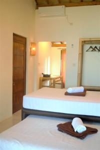 Phòng Superior 2 Giường Đơn Nhìn Ra Biển (Superior Twin Room with Sea View)