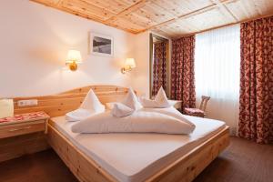 Suite room in Sporthotel Enzian