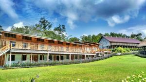 Borneo Tribal Village Btv Hotel Kuching Deals Photos Reviews