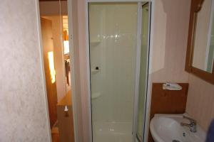 Domki na półwyspie Kal