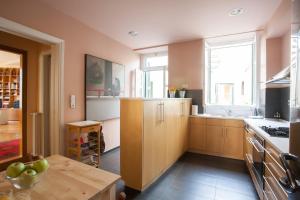 House at the Foothills of Acropolis