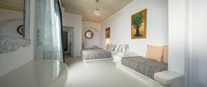 Vallas Apartments & Villas Santorini Greece