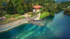 3 hvězdičkový hotel Jazina Club 1972 Trebinje Bosna a Hercegovina