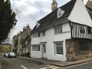 Historic Grade II Listed Homely Cottage - Stamford