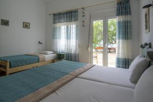 Eleni Goumenaki Rooms