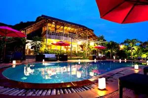 雷星赛简易别墅 - 白马市