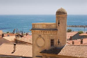 Hotels Hotel Le Neptune en Camargue : photos des chambres