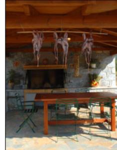 Mouses Apartments-Kardamyli Messinia Greece