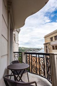 Parliament on Rustaveli Studio