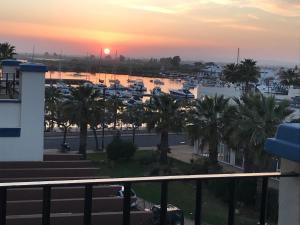 Beautiful penthouse with ocean and marina views