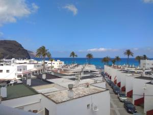 APARTAMENTO ACOGEDOR CON VISTAS AL MAR