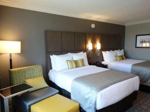 2 Double Beds room in Best Western Premier Airport/Expo Center Hotel