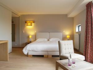 Hotels Logis Le Chateau de Sable : Chambre Double