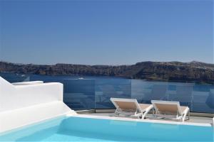 Maison Des Lys - Luxury Suites Santorini Greece