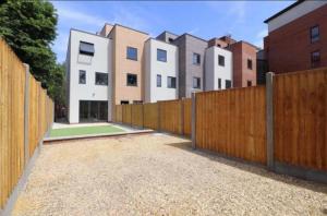 Central Unite management Ltd