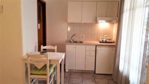 Ikos Studios and Apartments