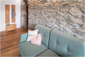 Apartment mit Balkon